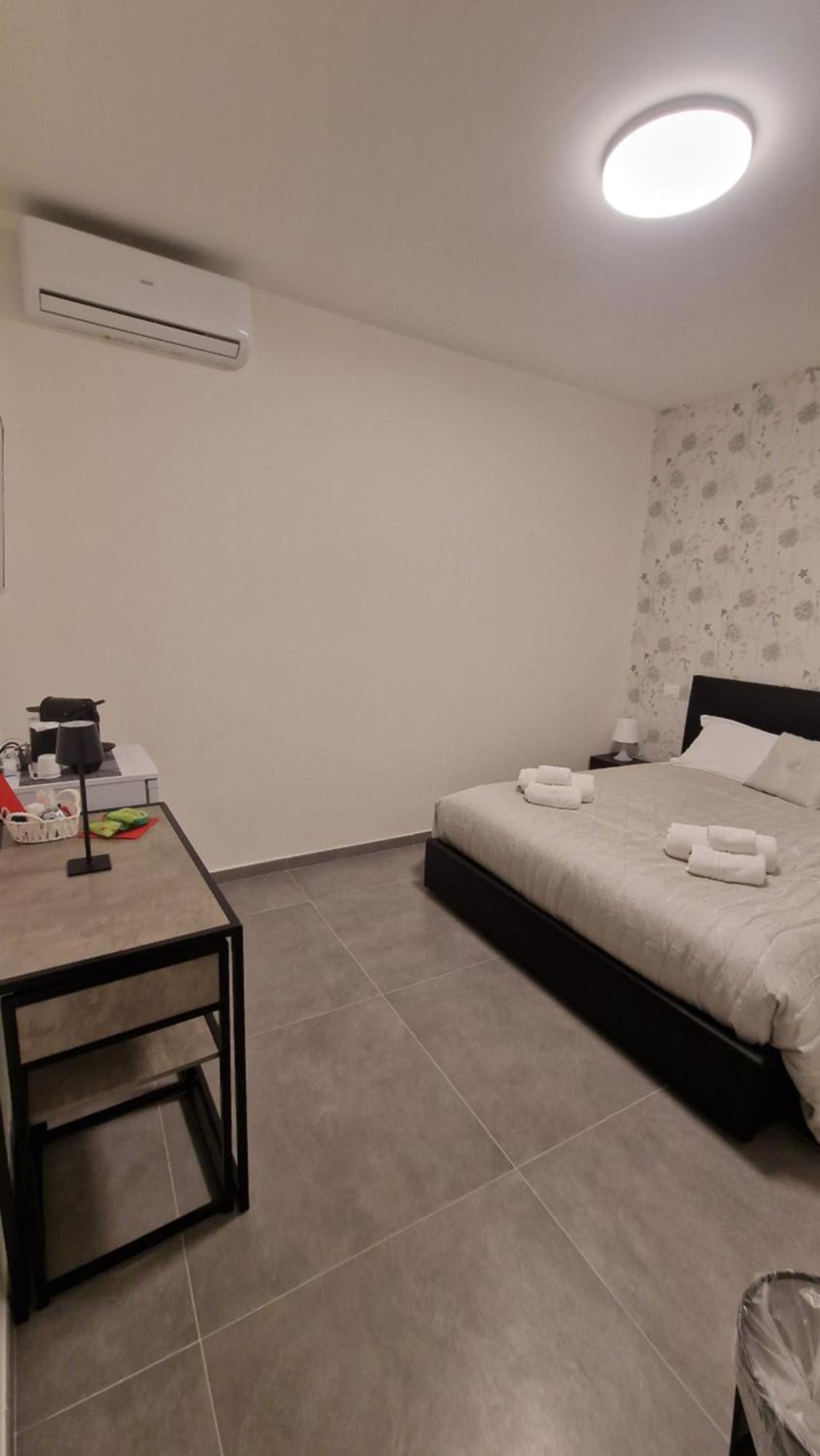 Raggio Di Sole 3 Otel Bari Dış mekan fotoğraf