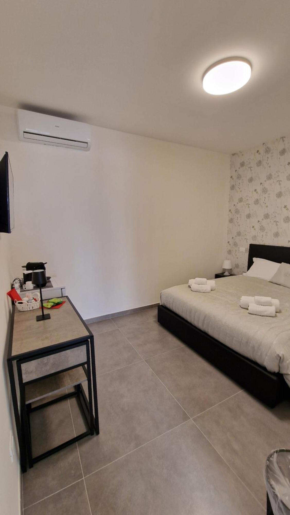 Raggio Di Sole 3 Otel Bari Dış mekan fotoğraf